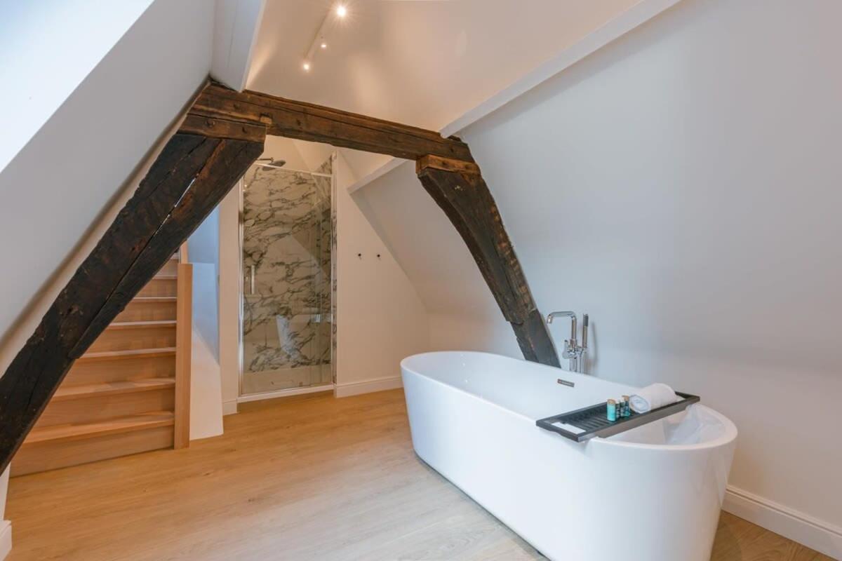 Huswell - Modern Apartment On Top Location In Антверпен Экстерьер фото