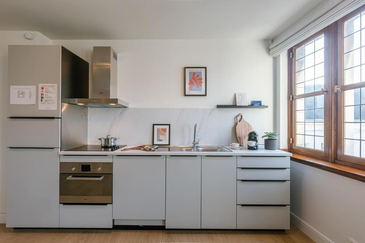 Huswell - Modern Apartment On Top Location In Антверпен Экстерьер фото